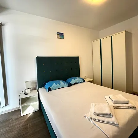 Apartment Venetis Sea View